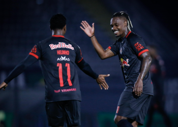 Bragantino faz o dever de casa e derrota o Atlético Goianiense