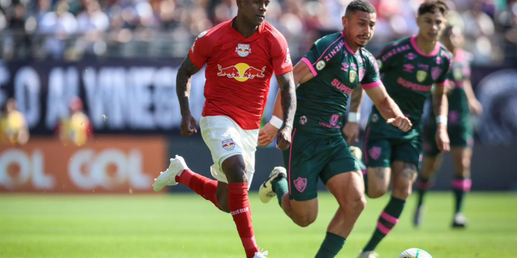 CAMPANHA RUIM: Bragantino perde em casa para o Fluminense e se distancia do G6