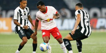 São Paulo e Bragantino se enfrentam hoje no Morumbis