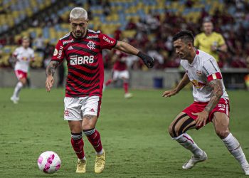 Longe das vitórias, Bragantino tenta recuperação amanhã, diante do Flamengo