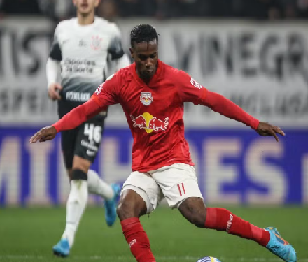 Bragantino abdica do segundo tempo e cede empate ao Corinthians