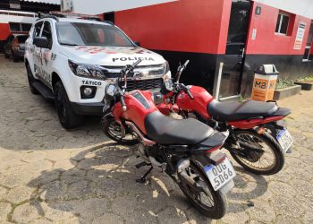 Força Tática apreende motos furtadas e detém dois envolvidos