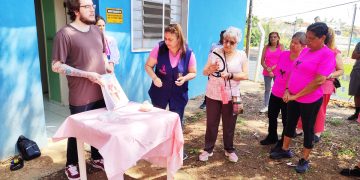 Evento sobre Outubro Rosa acontece no Centro de Capacitação Wanda Del Roio