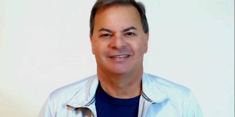 Eleitores reelegem 10 vereadores para próximo mandato