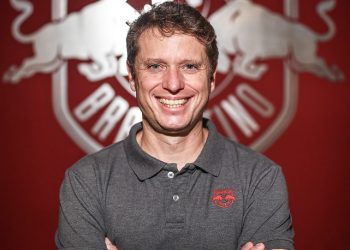 De técnico novo, Bragantino busca vitória contra o Cuiabá, no Nabizão