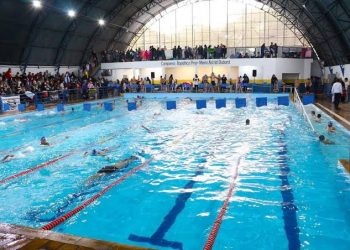 Abertas inscrições para sorteio das aulas de natação para o próximo semestre