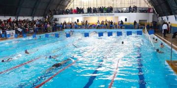 Abertas inscrições para sorteio das aulas de natação para o próximo semestre