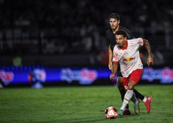 Bragantino estreia com derrota para o Corinthians, no Campeonato Paulista