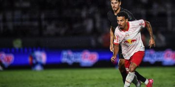 Bragantino estreia com derrota para o Corinthians, no Campeonato Paulista