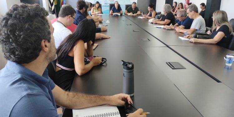 COMDEMA elege diretoria e define calendário