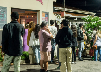 Casa Lebre inicia programação com exposição “Amálgama”