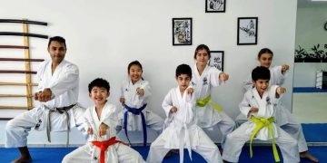 Prefeitura oferece aulas de karatê para população