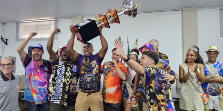 Dragão Imperial é campeã do Carnaval 2025