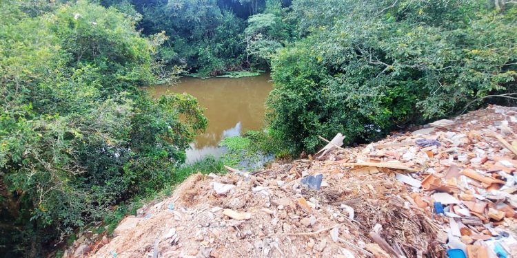 Prefeitura encontra 11.175m³ de descarte irregular às margens do rio Jaguari