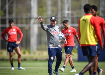 Bragantino embalado, pega o Santos amanhã, na Vila Belmiro