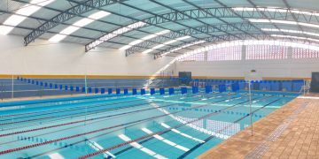 Prefeito Edmir Chedid autoriza reforma geral das piscinas