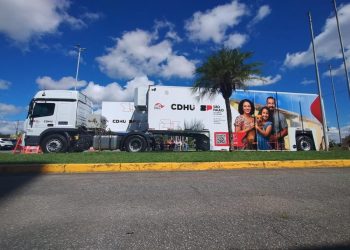 Parceria com a Prefeitura leva atendimento da CDHU Móvel à população