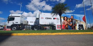 Parceria com a Prefeitura leva atendimento da CDHU Móvel à população