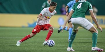 Bragantino e Palmeiras empatam na decisão do Brasileiro Sub-20 e Verdão é campeão nos pênaltis