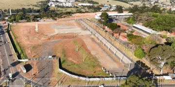 Definidos valores para estacionarem dias de jogos no Estádio Municipal