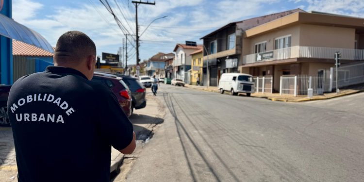 Governo Social ouve a população em encontros quinzenais