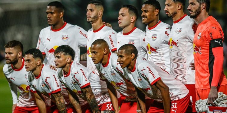 Sem vencer a 5 jogos no Brasileirão, Bragantino recebe o Internacional