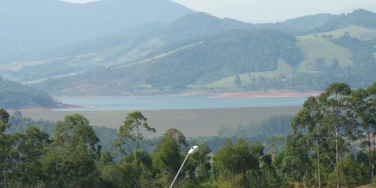 Defesa Civil emite alerta severo de baixa umidade do ar; Bragança chegou a 4,3%