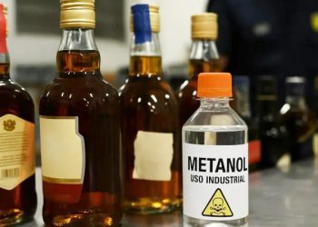 METANOL:  Comércios são foco de investigação após óbitos por intoxicação
