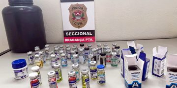 Polícia Civil e VISA apreendem anabolizantes irregulares em residência