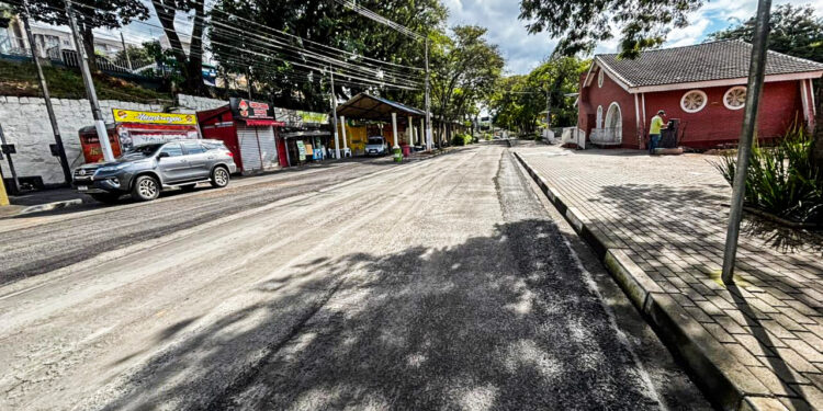 Obras do Programa Vias Novas alteram trânsito na Avenida Alpheu Grimello