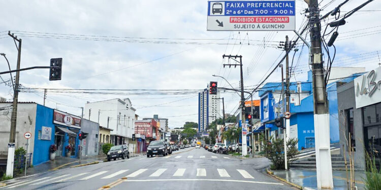 Faixa reversível da Av. Antônio Pires Pimentel sofrerá mudanças
