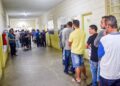 Eleitor pode levar colinha de papel, mas celular é proibido na cabine de votação